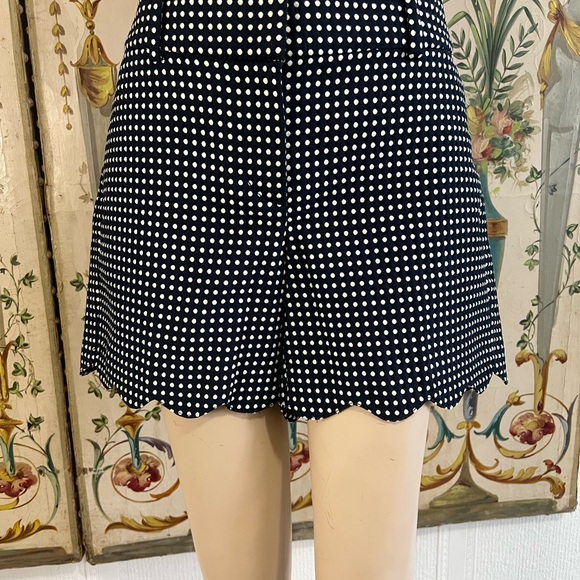 Anne Taylor Black and White Polka Dot shorts size 4 - Picture 8 of 8